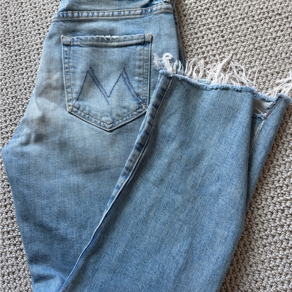 MOTHER Light Wash Cropped Jeans